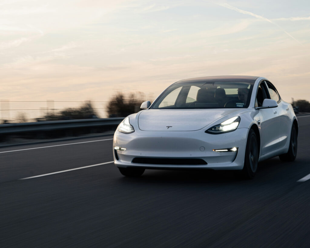 Tesla huolto Joensuu Bosch Car Service